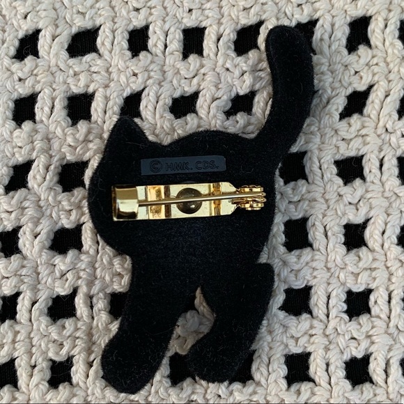 Vintage 1990’s Hallmark Halloween BLACK SCARDY CAT Holiday Lapel Pin Brooch - Picture 2 of 4